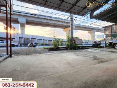 ขายอาคารพาณิชย์ 3.5 ชั้นพร้อมดาดฟ้า ริมถนนกาญจนาภิเษก บางบัวทอง