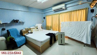 อาคารพาณิชย์ 3.5 ชั้น หมู่บ้านสวนปาล์ม สมุทรสาคร