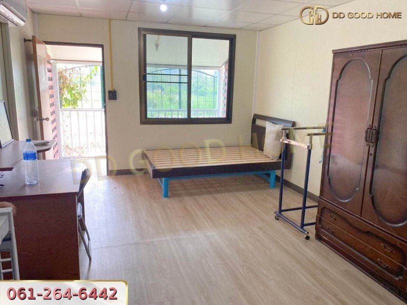 ขายอาคารพาณิชย์ 3 ชั้น ติดถนนเพชรเกษม ต.สนามจันทร์ จ.นครปฐม พร้อมห้องปล่อยเช่า-2