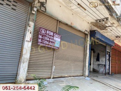 อาคารพาณิชย์ 3 ชั้น ซ.เพชรเกษม106 (พื้นที่สีเขียว) เหมาะสำหรับอยู่อาศัยและทำการค้า