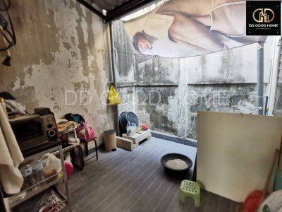 ทาวน์เฮ้าส์พร้อมอยู่!! 3 ชั้น ในซอยสมเด็จพระปิ่นเกล้า 2