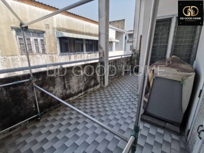 ทาวน์เฮ้าส์พร้อมอยู่!! 3 ชั้น ในซอยสมเด็จพระปิ่นเกล้า 2