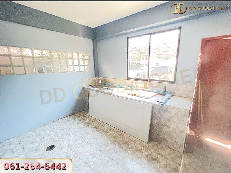 ขายอาคารพาณิชย์ 3.5 ชั้น ราชดำริห์ ต.ท่าราบ อ.เมืองเพชรบุรี จ.เพชรบุรี-6