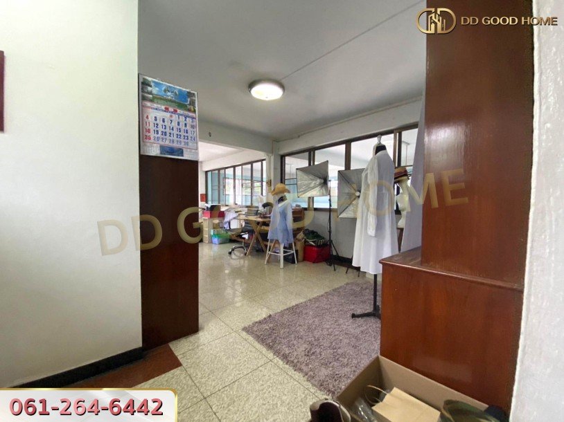 บ้านเดี่ยว หลังมุม 3.5 ชั้น ซอยเพชรเกษม 96 บางแค ใกล้รถไฟฟ้า-3