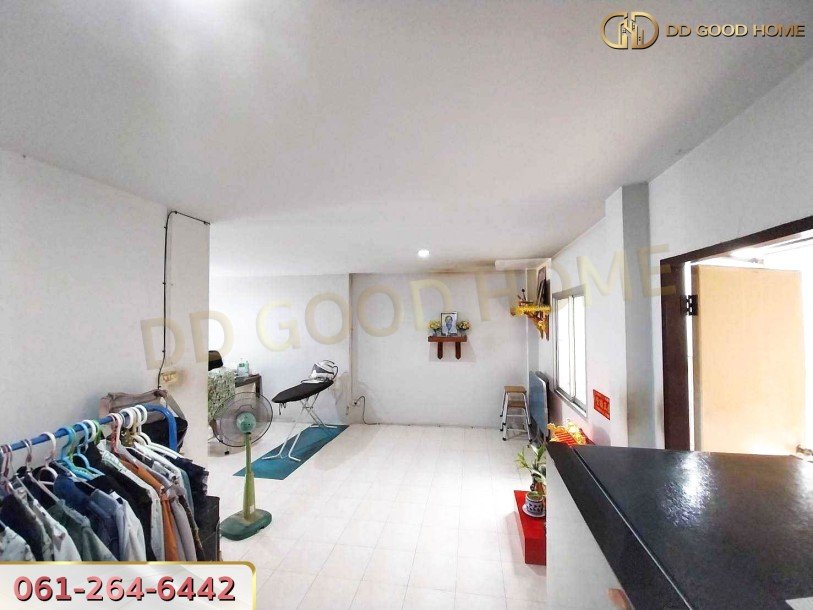 บ้านสิวารัตน์ 8 (Baan Sivarat 8) ต.ยายชา จ.นครปฐม ทาวน์เฮ้าส์ 2 ชั้น-4