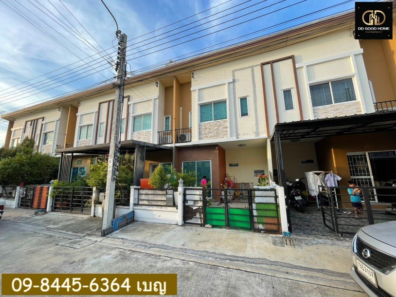 ทาวน์เฮาส์ โครงการพลีโน่ เพชรเกษม 81-2