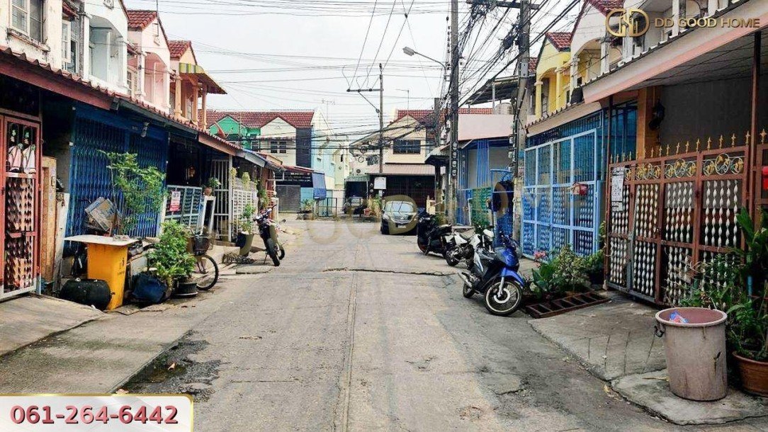 ขายทาวน์เฮาส์ มบ.พิศาลท่าข้าม 28 ราคาพิเศษ-4