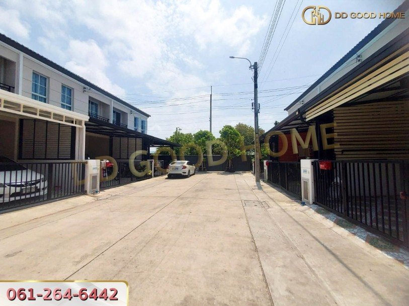 ทาวน์โฮม หมู่บ้านพฤกษา 143 บางปูใหม่พร้อมอยู่-8