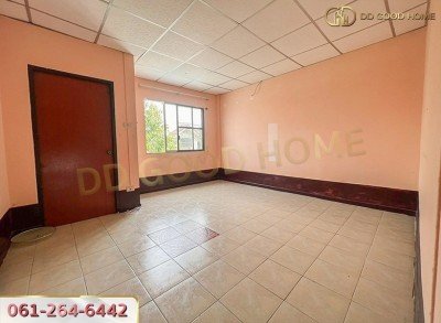 ทาวน์เฮ้าส์ 2 ชั้น หมู่บ้านนครทองปาร์ควิลล์ 3 ราคาต่ำกว่าล้าน!!