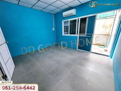 ทาวน์เฮ้าส์ 2 ชั้น หมู่บ้านสุขสันต์ 6 บางแค ภาษีเจริญ ใกล้รถไฟฟ้า