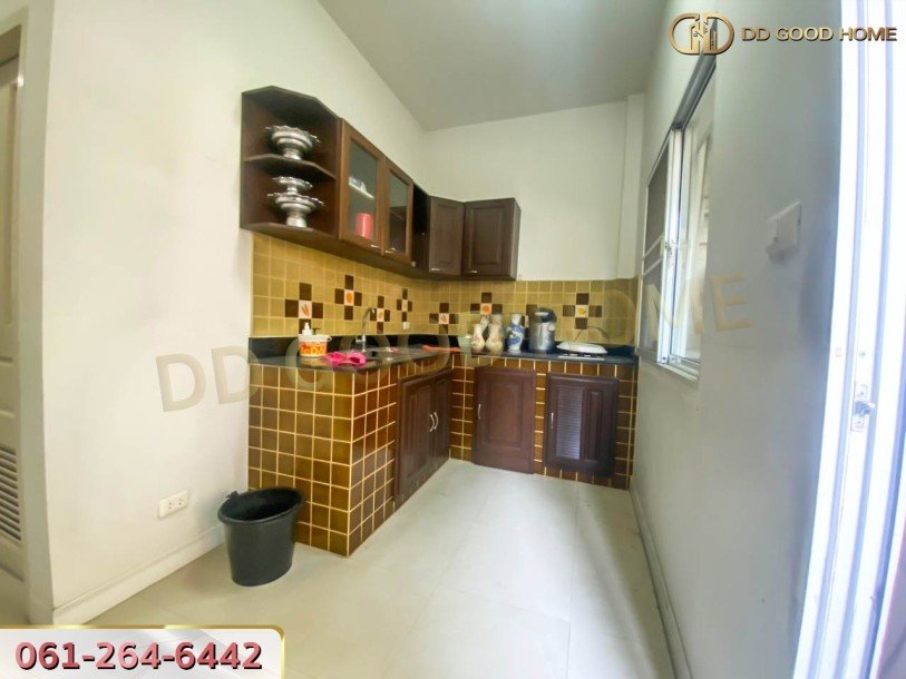 ขายบ้านทาวน์โฮม หมู่บ้านปริญลักษณ์ เพชรเกษม 69 ราคาพิเศษ-6