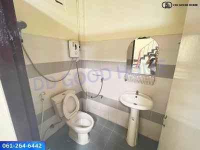 ขายด่วน!! ทาวน์เฮ้าส์หมู่บ้านศรีประจักษ์ 5