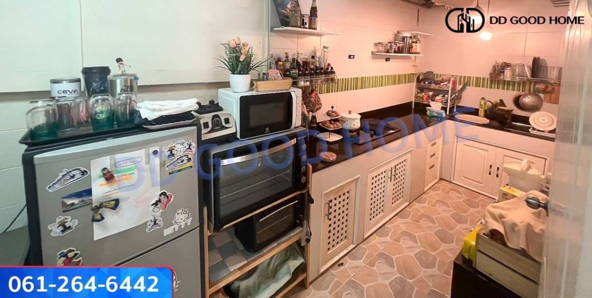 ขายด่วน!! ทาวน์เฮ้าส์หมู่บ้านศรีประจักษ์ 5-6