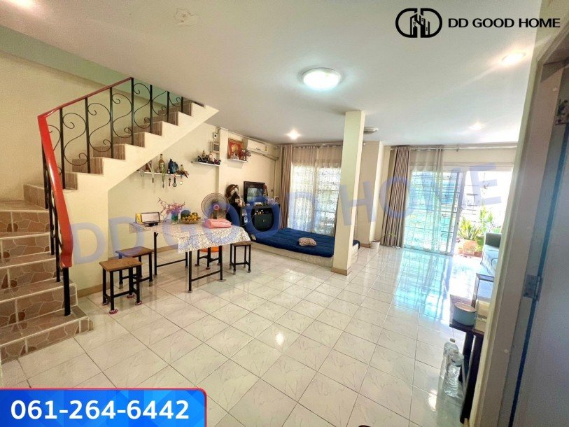 ขายด่วน!! ทาวน์เฮ้าส์หมู่บ้านศรีประจักษ์ 5-4