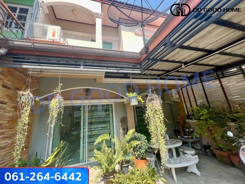 ขายด่วน!! ทาวน์เฮ้าส์หมู่บ้านศรีประจักษ์ 5-3