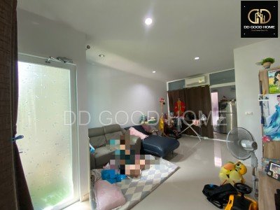 ขายด่วนพร้อมอยู่!! ทาวน์เฮ้าส์ ซิตี้เซนส์ พระราม 2 ท่าข้าม