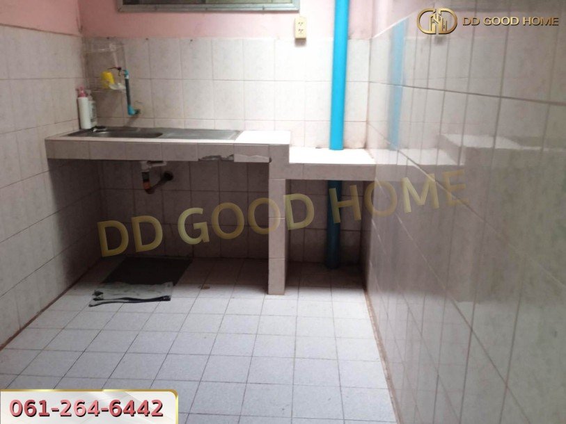 หมู่บ้าน เคซี รามอินทรา 1 (K.C. Ramintra 1) ทาวน์เฮ้าส์ 2 ชั้น แขวง สามวาตะวันตก เขต มีนบุรี-7