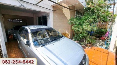 หอพักพร้อมบ้านอยู่ศัย 3 ชั้นครึ่ง ซ.รัตนาธิเบศร์ 22 ต.รัตนาธิเบศร์ จ.นนทบุรี