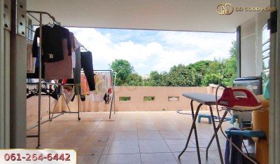 หมู่บ้าน เออร์เบิน สาทร (Baan urban sathorn) ทาวน์เฮ้าส์ 3 ชั้น แขวง บางจาก เขต ภาษีเจริญ ใกล้รถไฟฟ้า