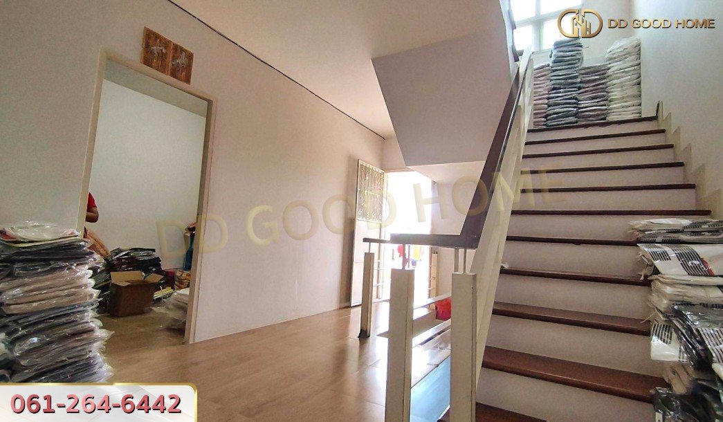 หมู่บ้าน เออร์เบิน สาทร (Baan urban sathorn) ทาวน์เฮ้าส์ 3 ชั้น แขวง บางจาก เขต ภาษีเจริญ ใกล้รถไฟฟ้า-8