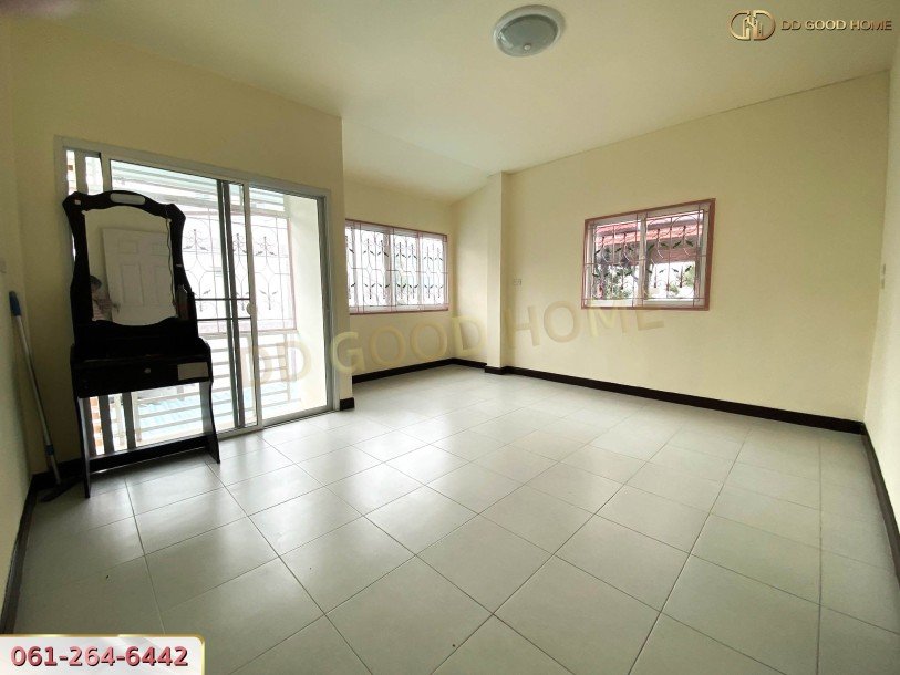 บ้านทาวน์เฮ้าส์ 2 ชั้น หลังริม ซอยหมู่บ้านทางรถไฟฝั่งตะวันตก อ.หัวหิน จ.ประจวบคีรีขันธ์-4