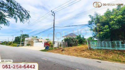 ที่ดินพร้อมสิ่งปลูกสร้าง อ.กำแพงแสน 3 ไร่ 329 ตร.ว.