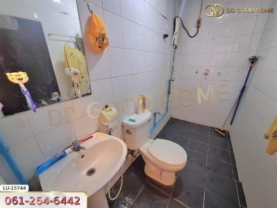 หมู่บ้านธรากร ซ.รามคำแหง 166 แยก 6 กรุงเทพฯ