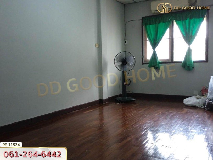 หมู่บ้านภัทรีดา ซ.วัดเวฬุวนาราม 17 กรุงเทพฯ-3