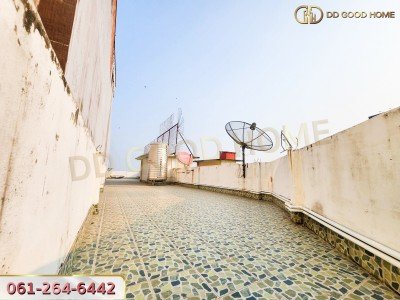 ขายอาคารพาณิชย์ 4.5 ชั้นพร้อมดาดฟ้า 28.40 ตร.ว พร้อมอยู่ ริมถนนพระราม2