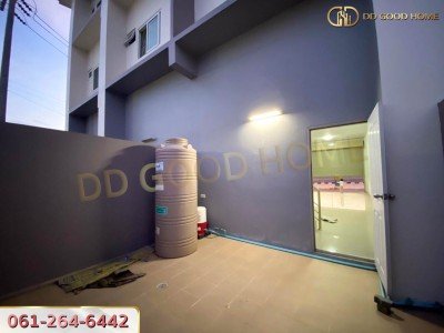 อาคารพาณิชย์ 3 ชั้น โครงการ the one bowin (เดอะวัน บ่อวิน) ศรีราชา ชลบุรี