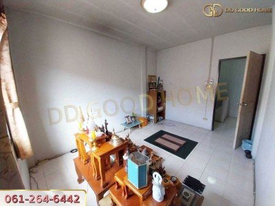 บ้านสิวารัตน์ 8 (Baan Sivarat 8) ต.ยายชา จ.นครปฐม ทาวน์เฮ้าส์ 2 ชั้น