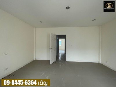 ทาวน์โฮม 3ชั้น ม.เดอะเนเจอร์ซิตี้