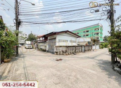 ขายบ้านพร้อมที่ดิน ลาซาล ซ.38 ราคาพิเศษ