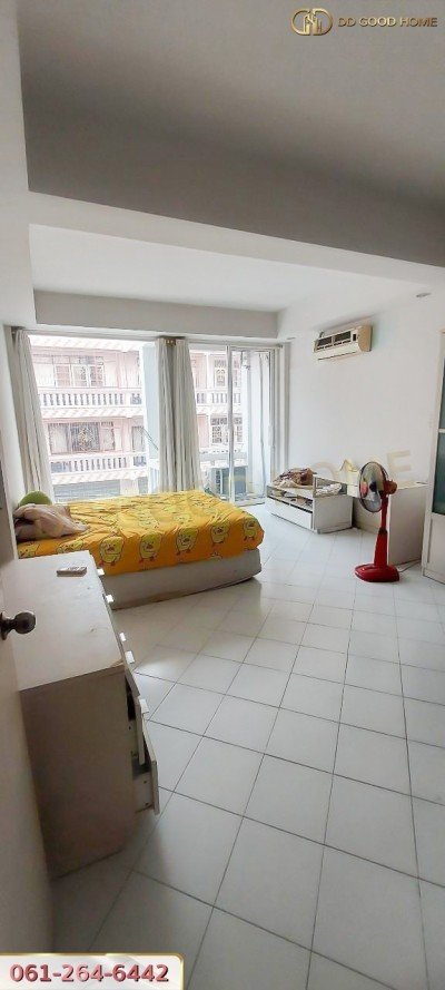 ขายทาวน์เฮ้าส์ 4 ชั้น หมู่บ้านชวลิต จอมทอง ซ.14 ราคาพิเศษ