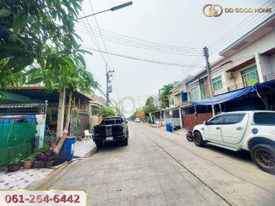 ทาวน์เฮาส์ 2 ชั้น หมู่บ้านไทยสมบูรณ์ 3 พร้อมอยู่
