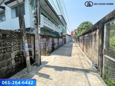 ขายบ้านพร้อมที่ดิน 37.5+3 ตร.ว ติดMRTสถานีแยกไฟฉาย (ถนนพรานนก-พุทธมณฑลสาย4)