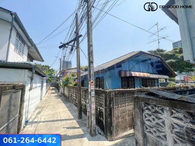 ขายบ้านพร้อมที่ดินติด MRT สถานีแยกไฟฉาย (ถนนพรานนก-พุทธมณฑลสาย 4 ) 42 ตร.ว