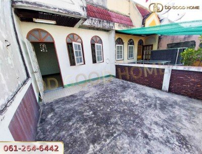 ขายทาวน์เฮาส์ 2 ชั้น บ้านศรีสามพราน ต.ท่าตลาด