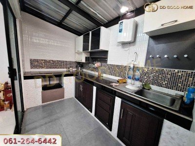 ขายทาวน์โฮม 3 ชั้น เดอะคอนเนค อัพ 3 วงแหวน-บางแค ใกล้ MRT หลักสอง