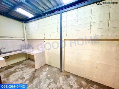 ขายด่วน!! ทาวน์เฮ้าส์หมู่บ้านศรีประจักษ์ 5