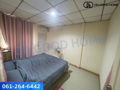 ขายด่วน!! ทาวน์เฮ้าส์หมู่บ้านศรีประจักษ์ 5